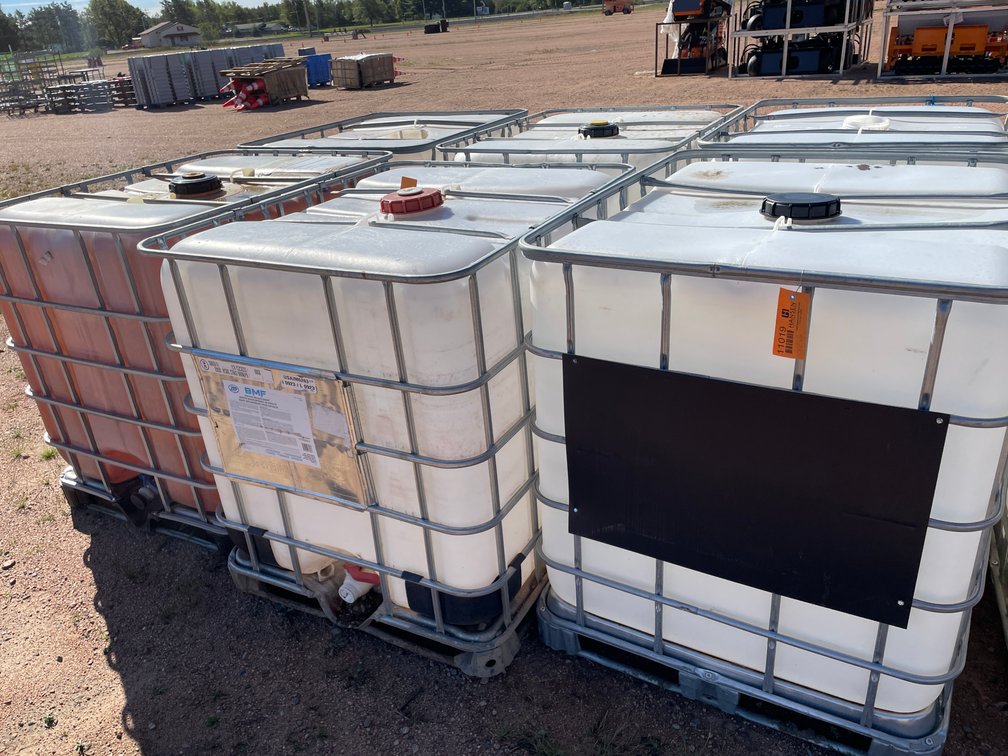 (6) Poly Totes
