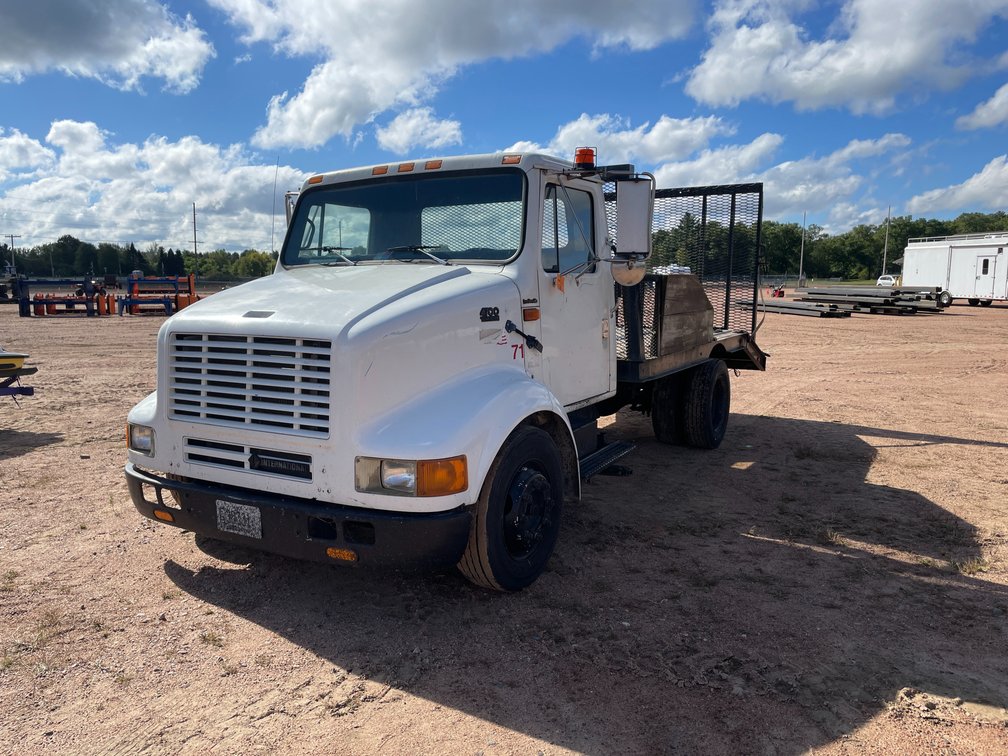 1995 International 4700 Lo Pro Truck (Has WI Title)