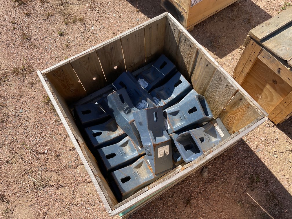 New Hensley USA Bucket Teeth