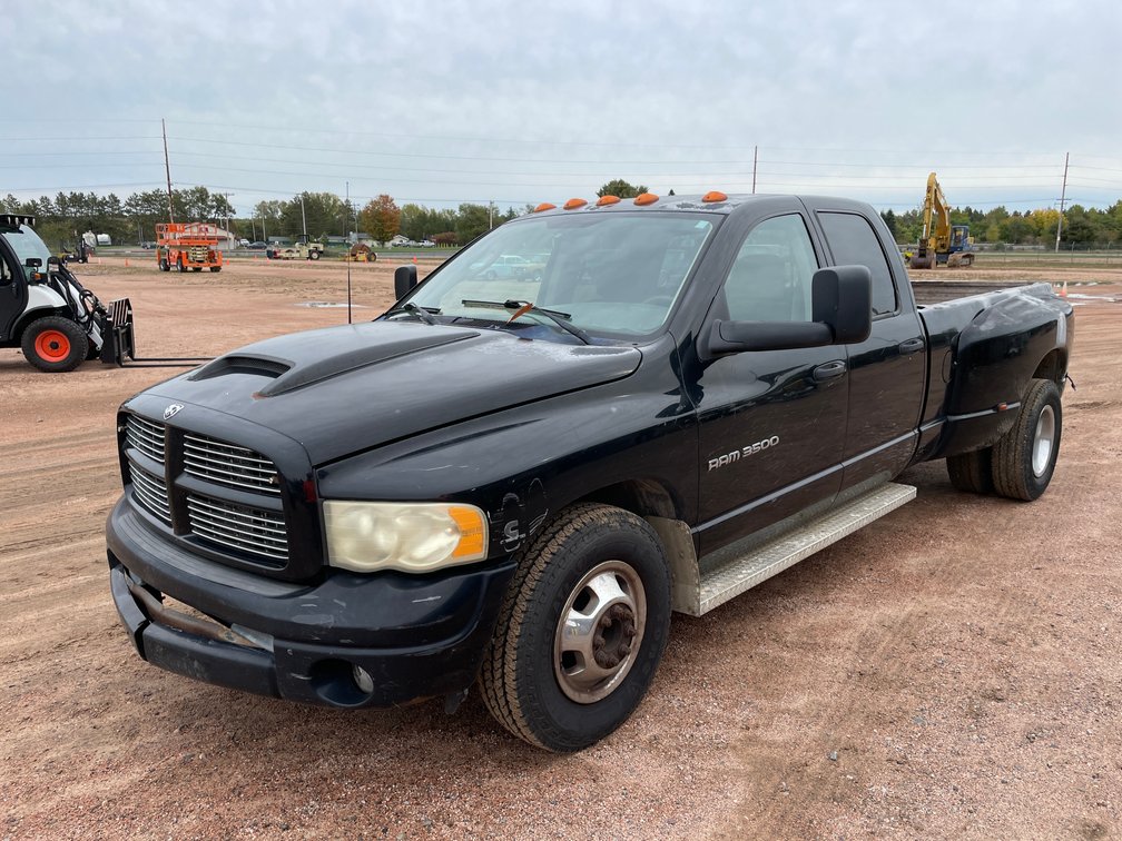 2003 Dodge Ram 3500 Crew Cab (Has WI Title)