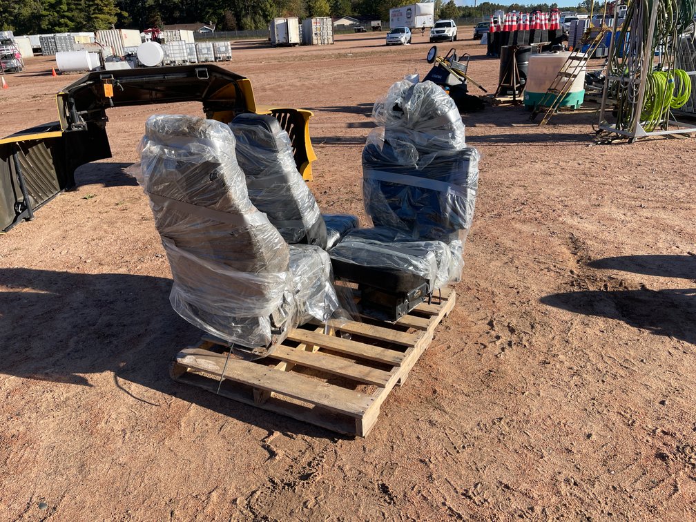 (3) Air Ride Seats