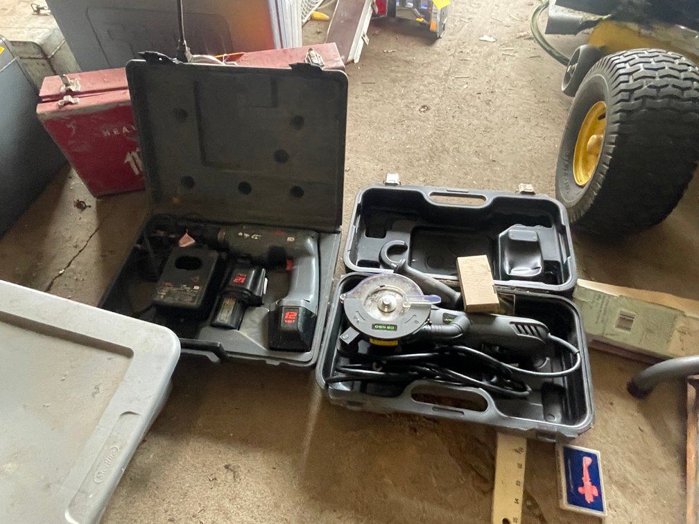(2) Power Tools