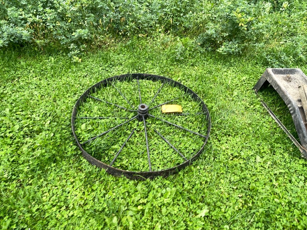 Metal Wagon Wheel