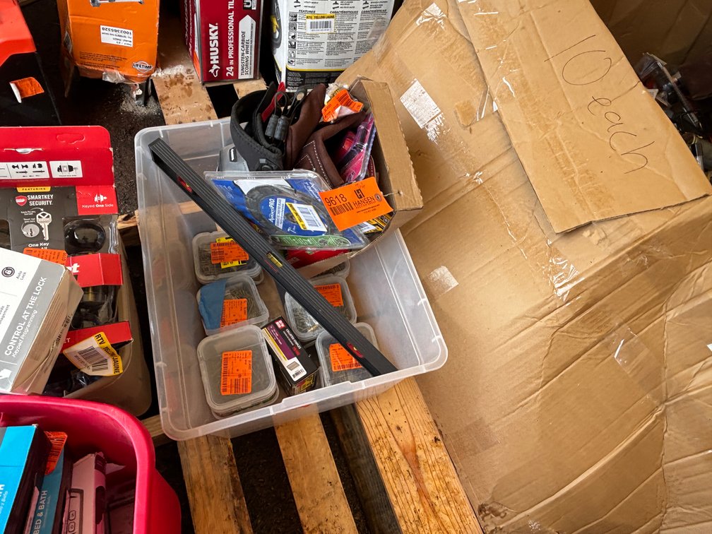 Tote of Various Items (Fountain City, WI)