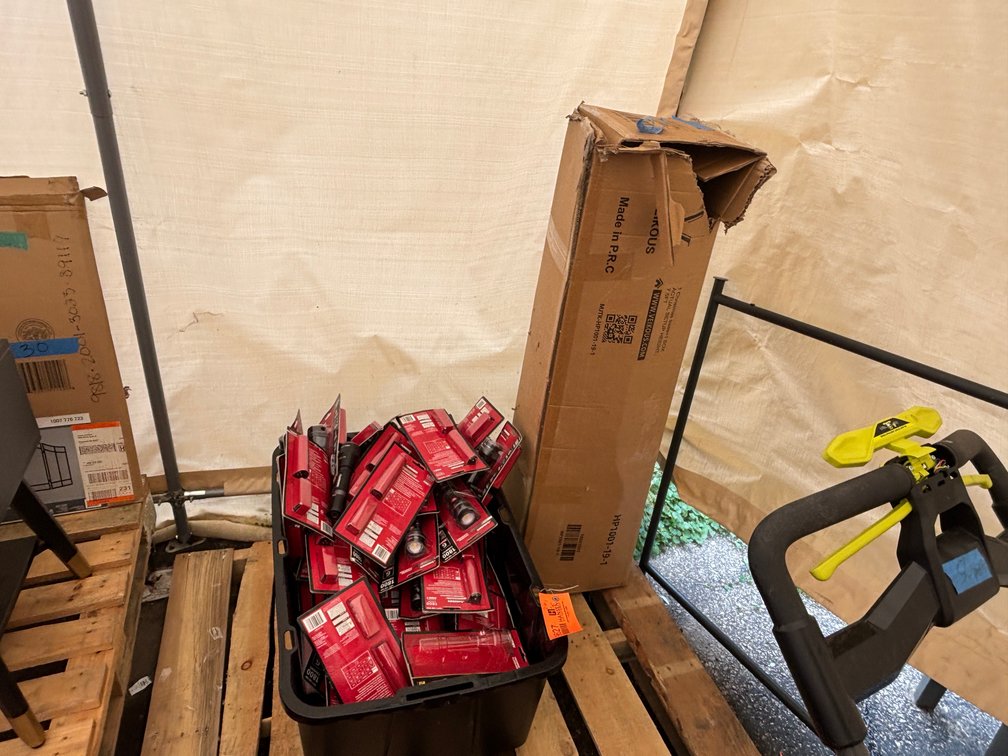 Large Tote of Husky 1800 Lumen Flashlights and 7' Christmas Tree (Fountain City, WI)