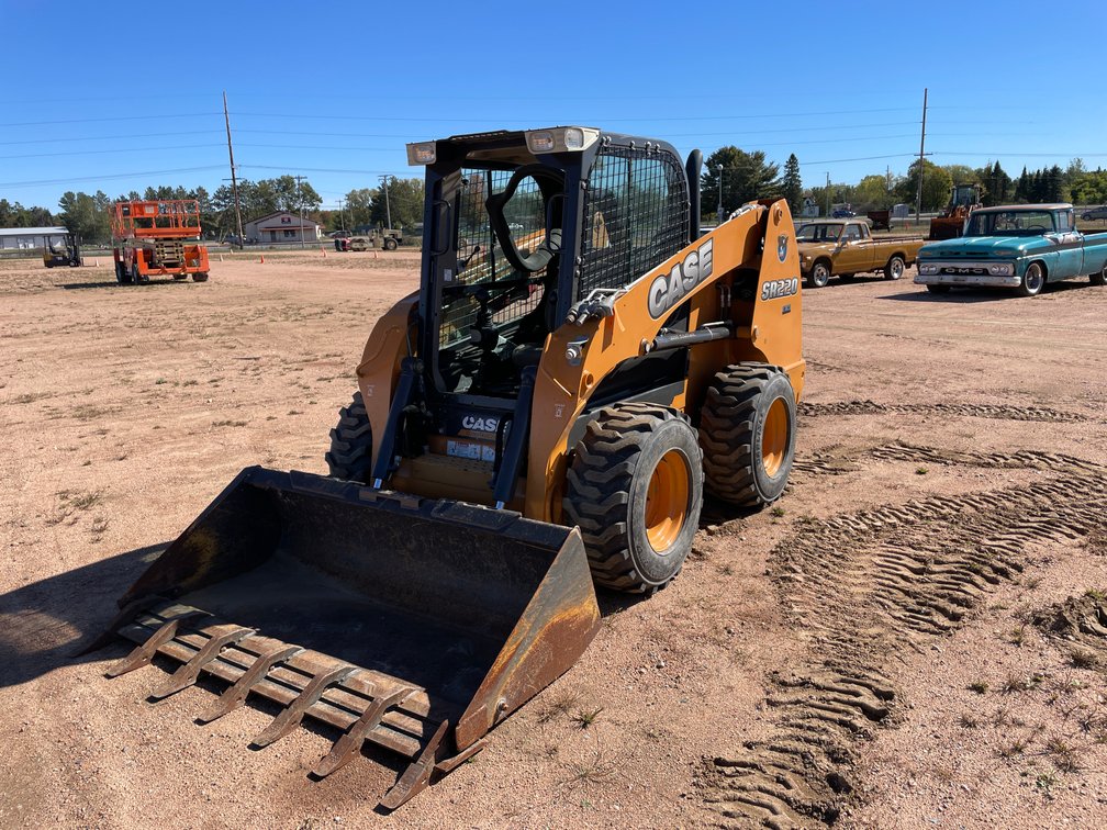 2014 Case SR220 Skid Steer