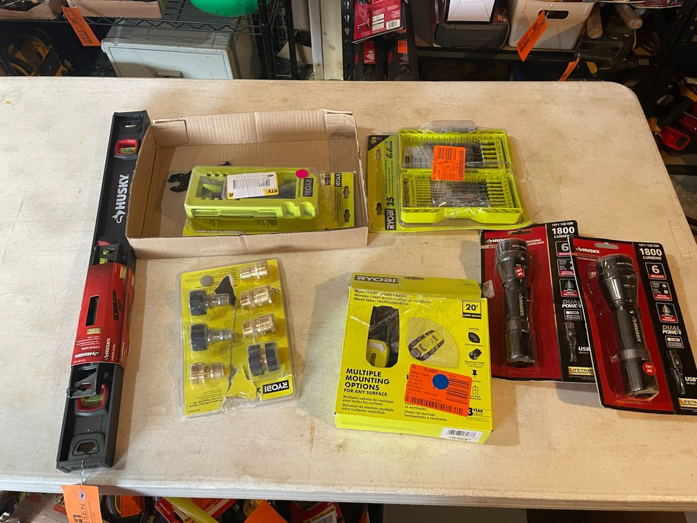Miscellaneous Hand Tools (Fountain City, WI)