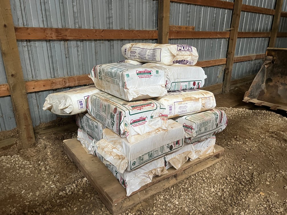 (16) Bags Blowing Insulation