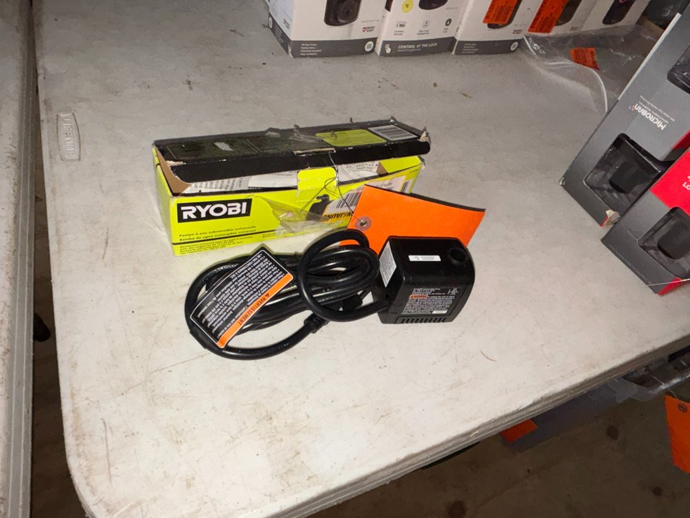 Ryobi Universal Submersible Water Pump (Strum, WI)