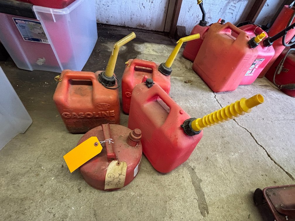 (4) Gas Cans
