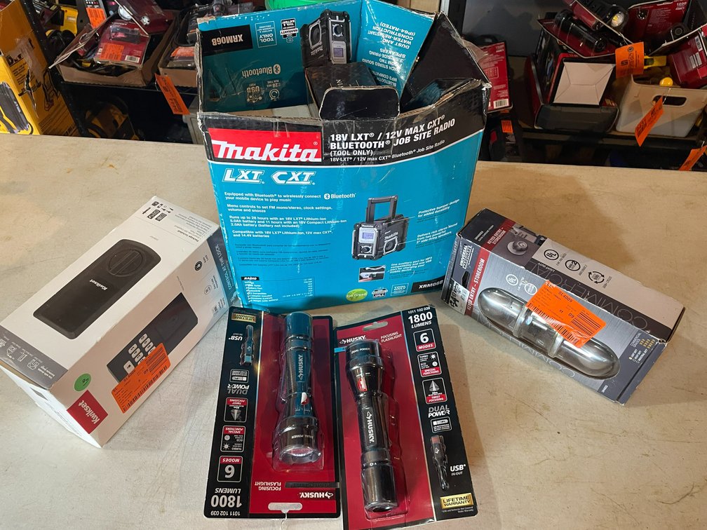 Assortment of Door Locks (Fountain City, WI)
