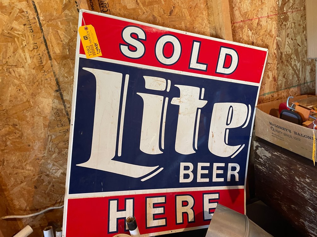 Lite Beer Sign