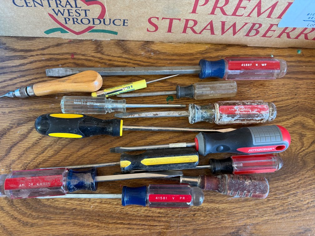 Screw Drivers