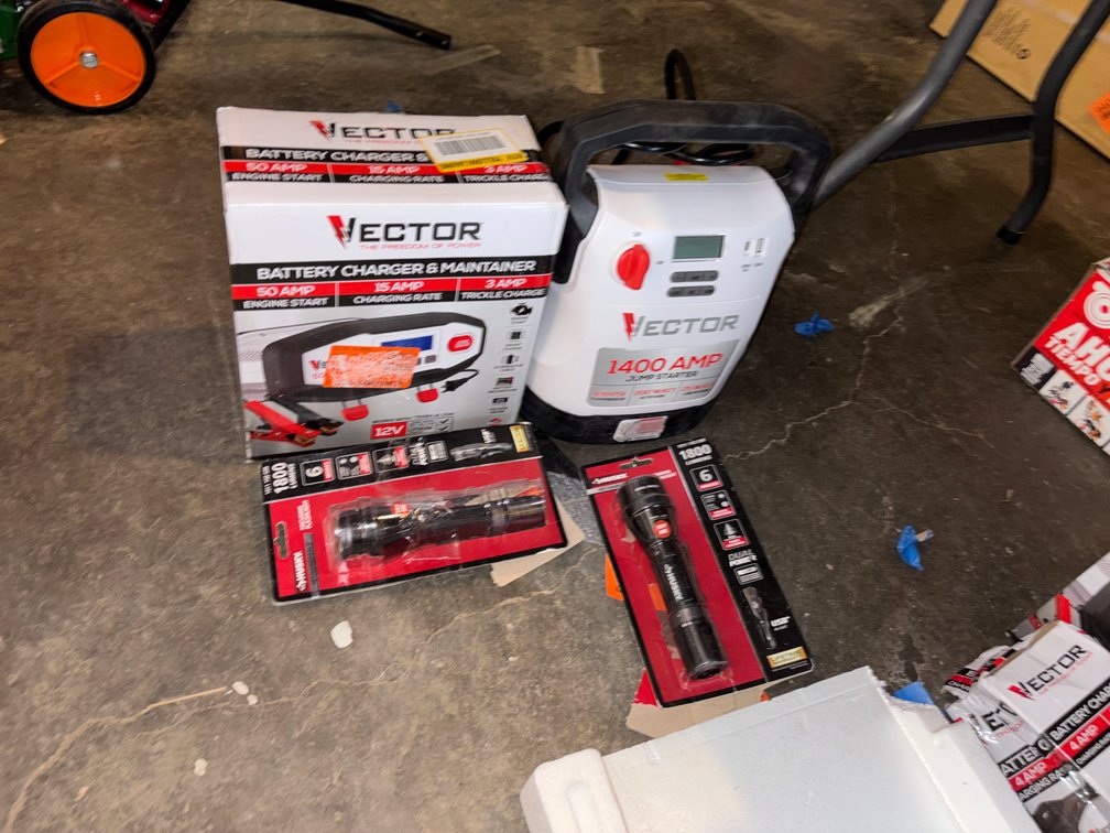 (2) Vector Items (Fountain City, WI)