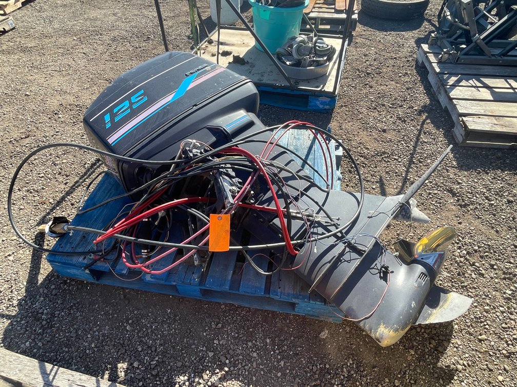 Force 125 Outboard Boat Motor