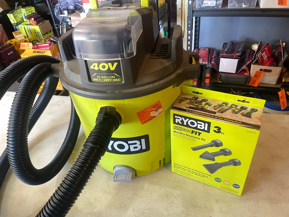 Ryobi 40V Wet/Dry Vac (Fountain City, WI)