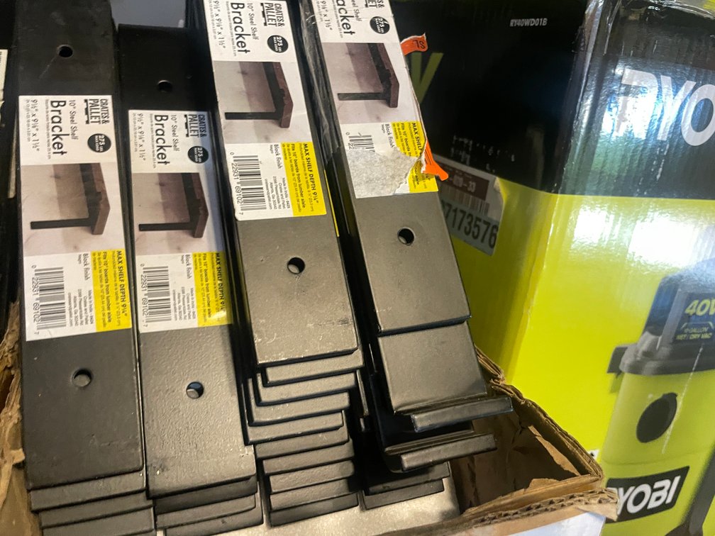 Heavy Duty Shelf Brackets (Fountain City, WI)
