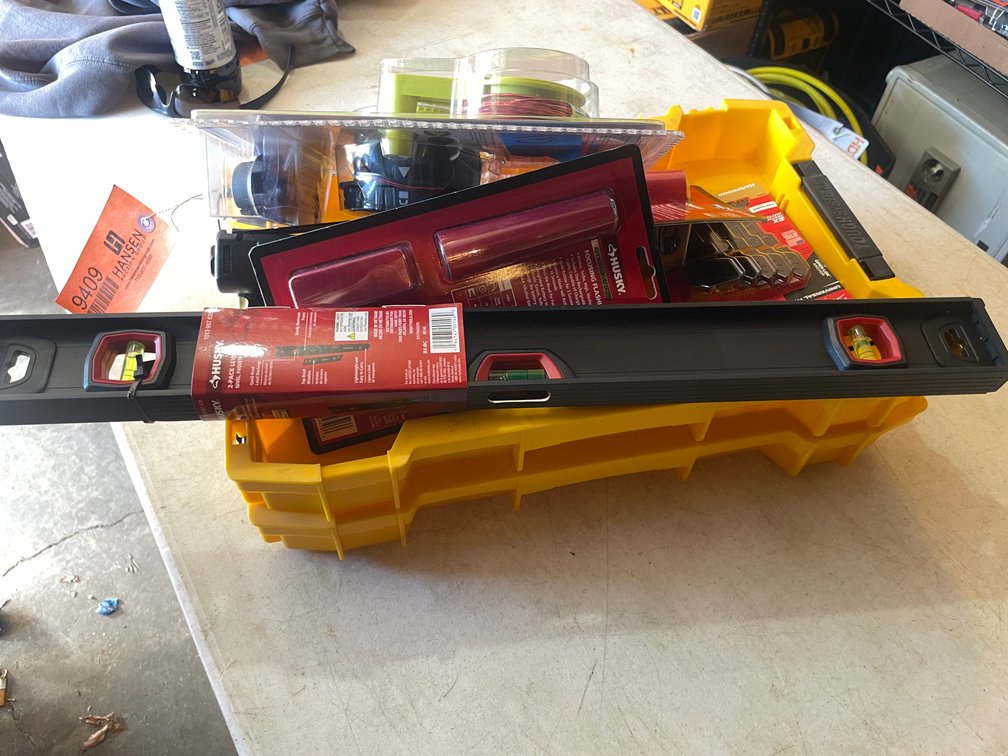3/8" Husky Angle Ratchet, (2) DeWalt Work Trays, and (2) 5 Piece Milwaukee Multi Tool Blades (Fountain City, WI)