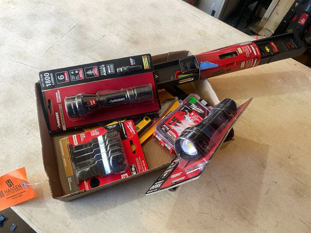 Milwaukee (8) Piece Multi Tool Blades, DeWalt Knives, and Husky (2) Piece levels (Fountain City, WI)