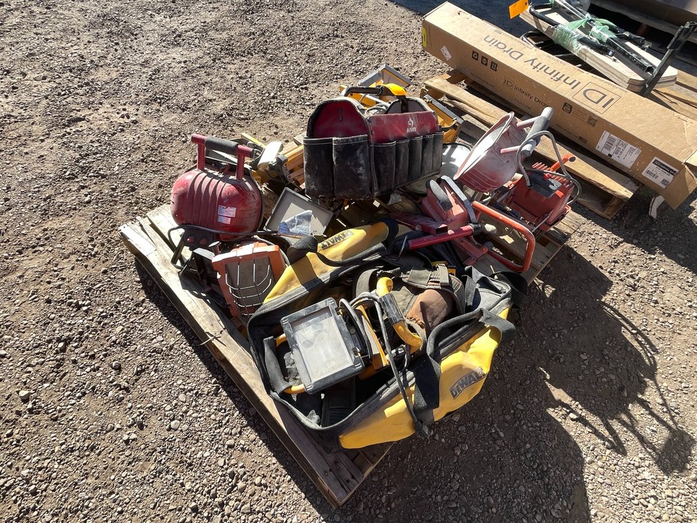 Pallet of Work Lights