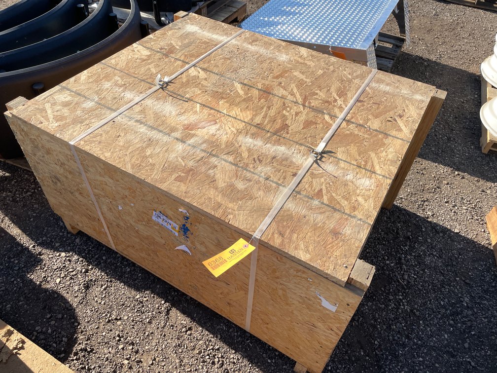 Unused CAT Fuel Tank
