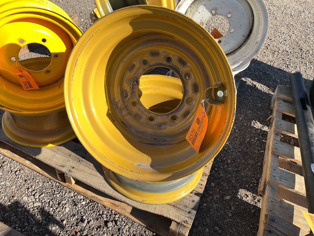 (2) Skidsteer Wheels
