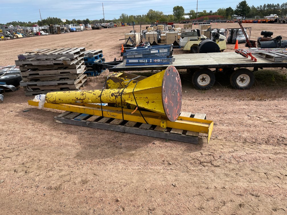 1000 lbs. Crane