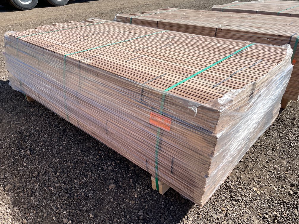588 Square Feet of 2-1/4" Red Oak Flooring