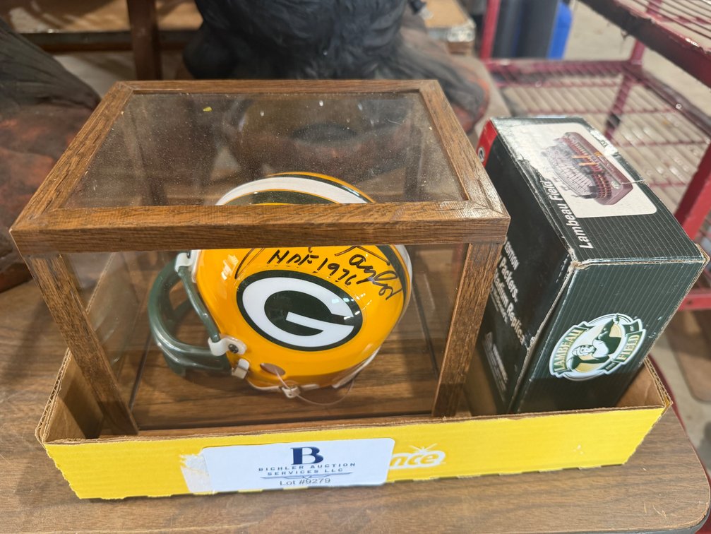 Packer Lot