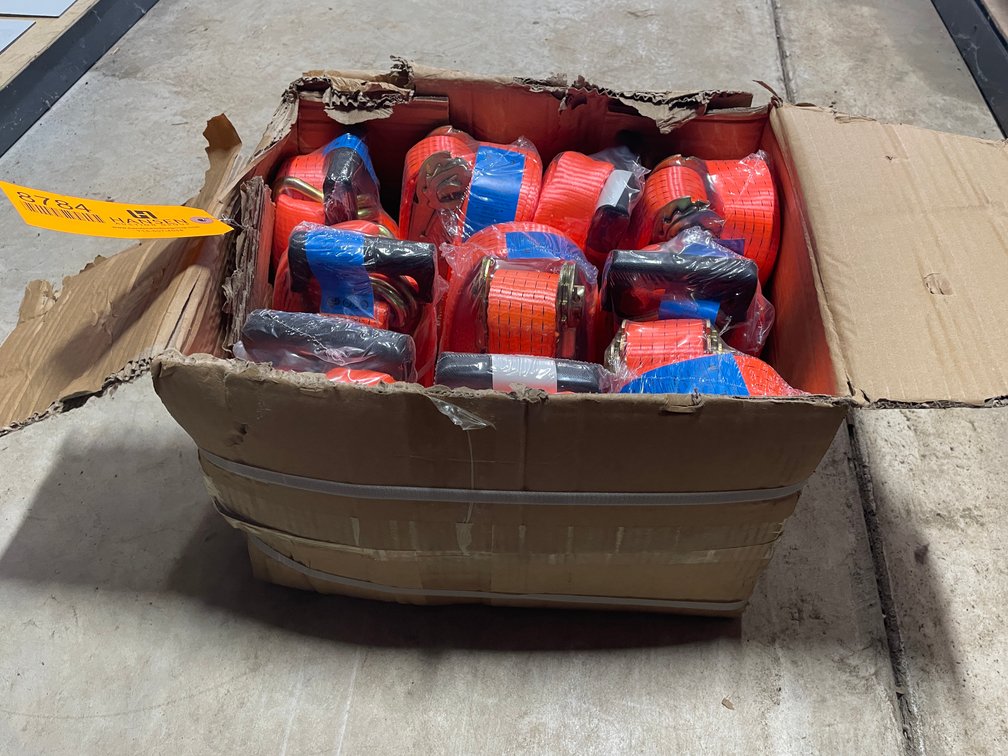 Box of Heavy Duty Ratchet Straps