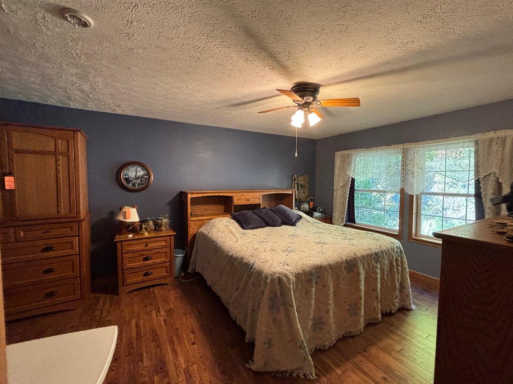 King Bedroom Set