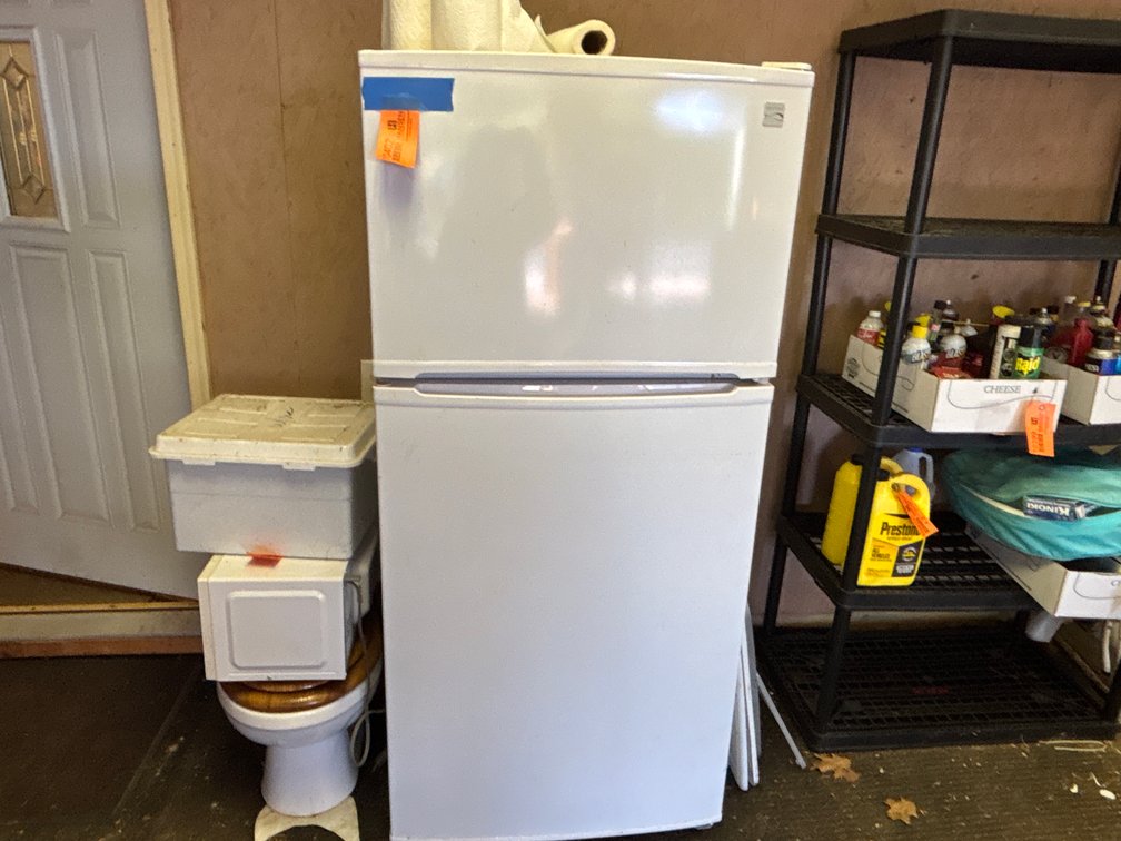 Kenmore Refrigerator with Freezer