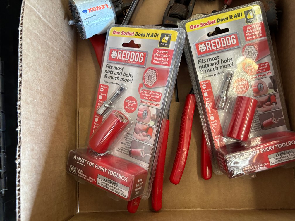 (2) Red Dog Universal Sockets