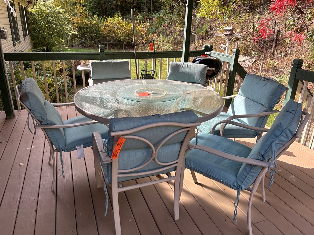 60" Glass Top Patio Table