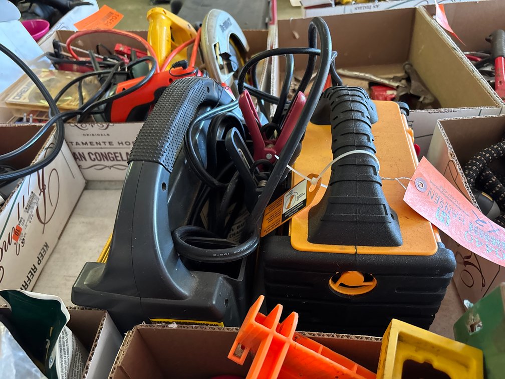 Vector Smart Battery Charger
