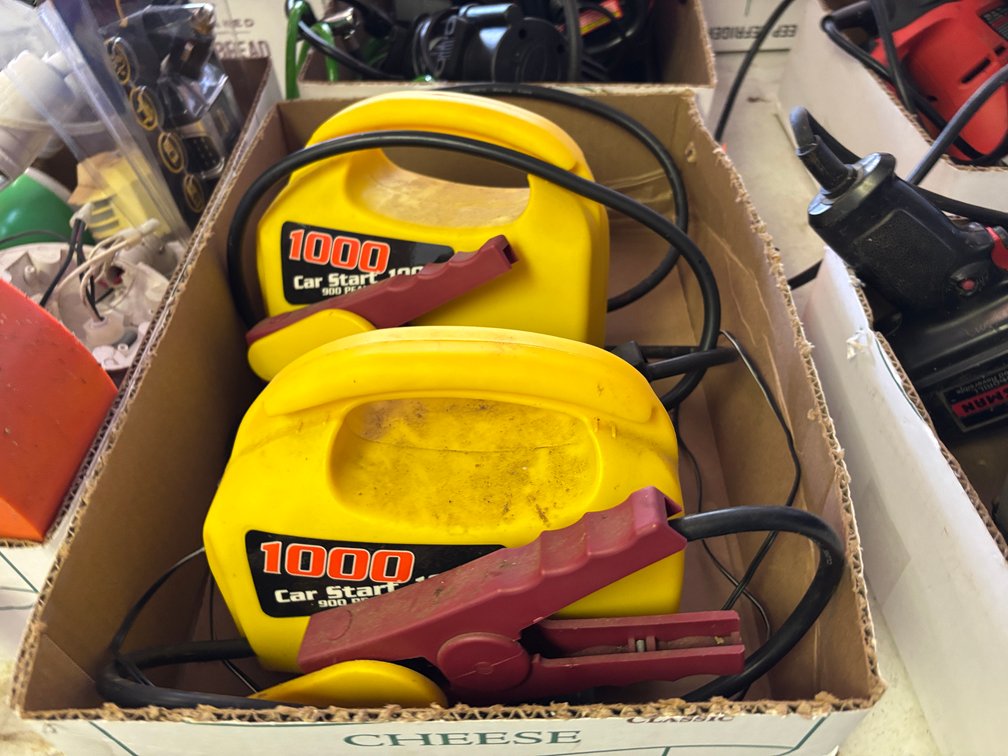 (2) 1000W Car Starters
