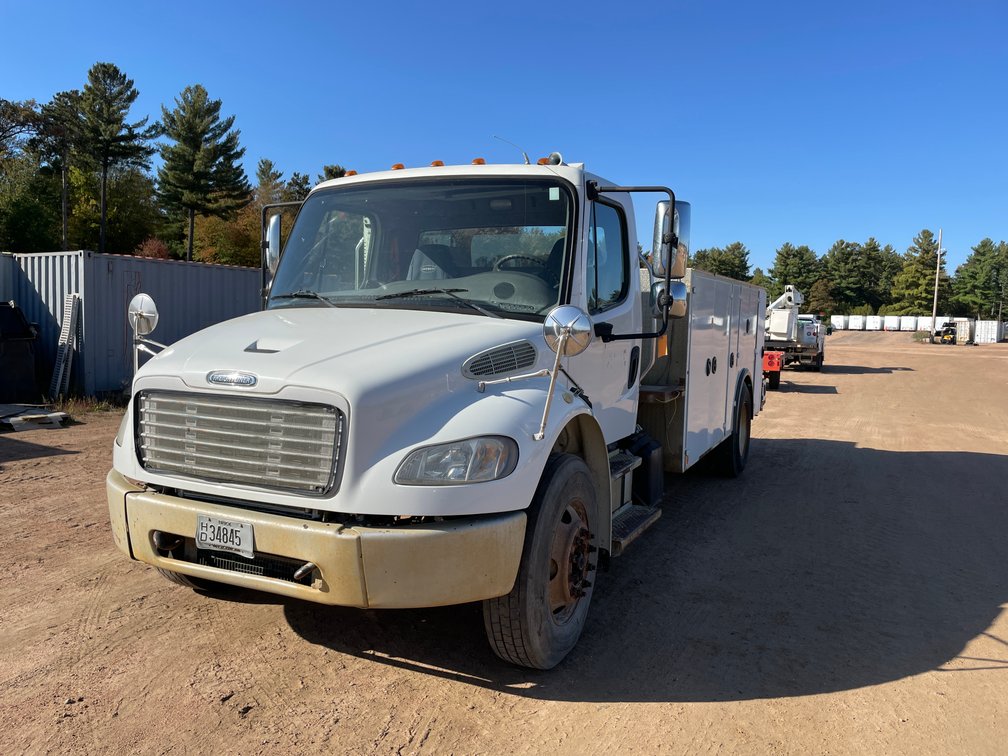 2013 Freightliner Service Truck (Has WI Title)