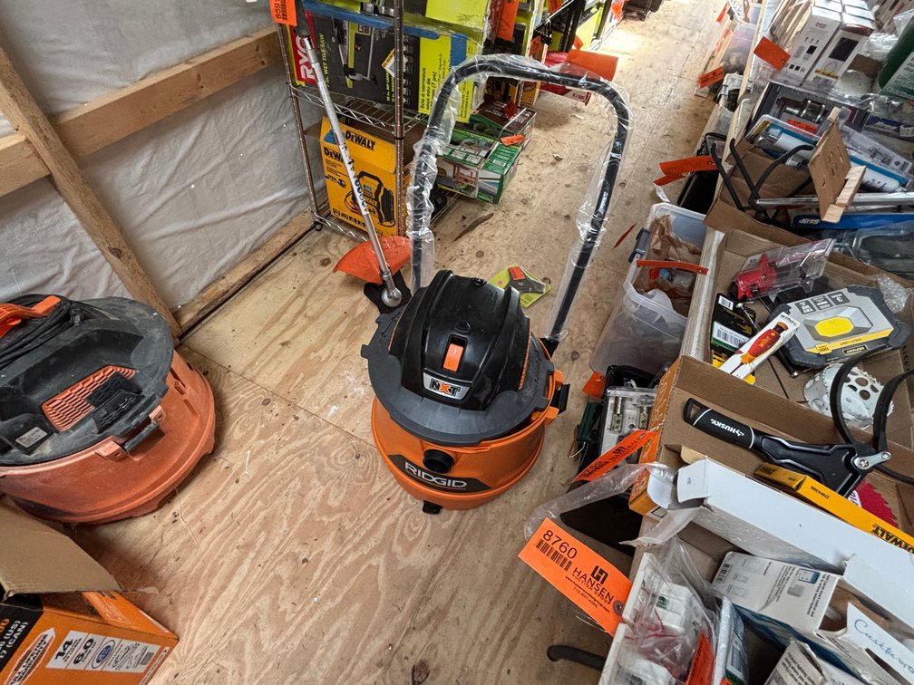 Rigid NXT Wet/Dry Vac (Strum, WI)