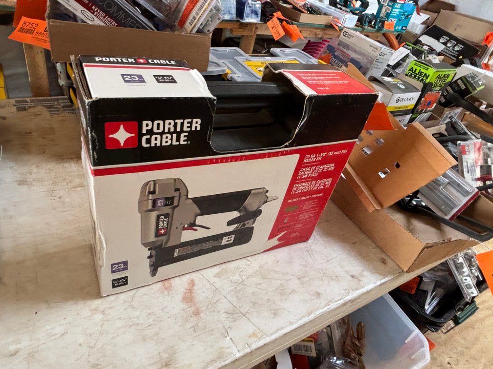 Porter Cable 23 Gauge 1-3/8" Pin Nailer (Strum, WI)