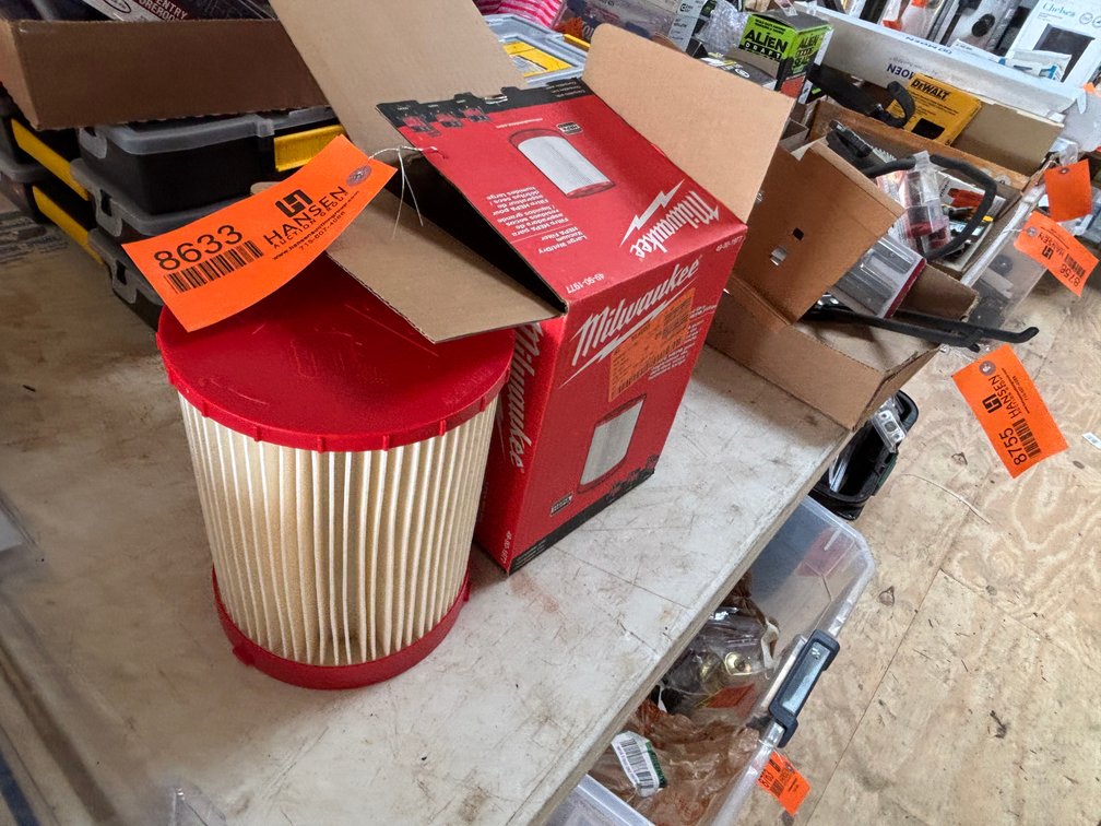 Milwaukee Large Vacuum Filter (Strum, WI)