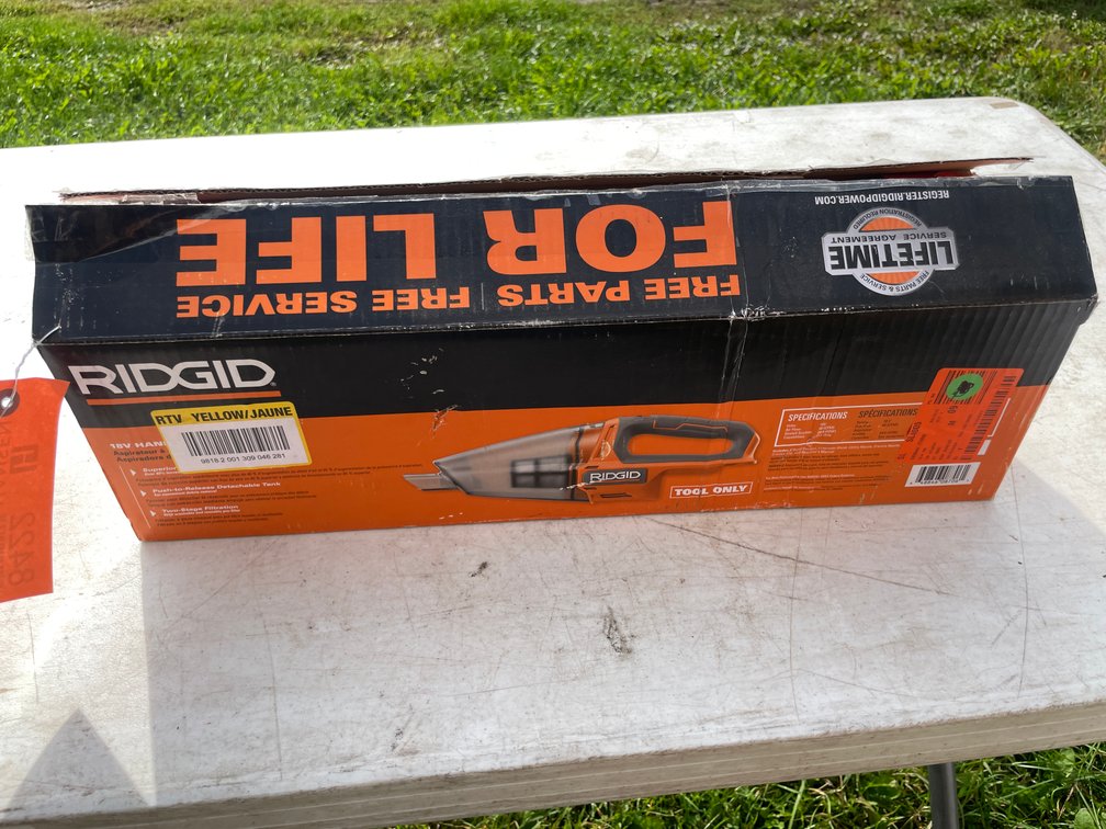 Ridgid 18V Hand Vacuum (Strum, WI)