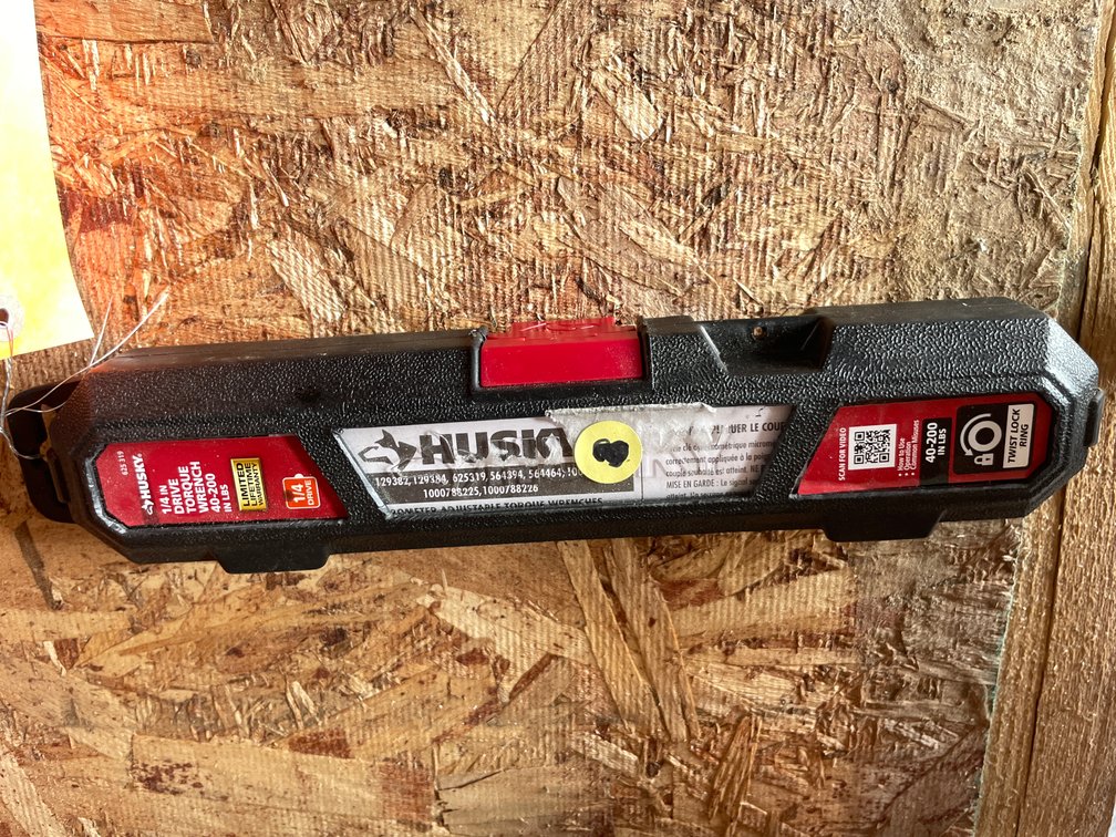 Husky 1/4" Drive Torque Wrench (Strum, WI)