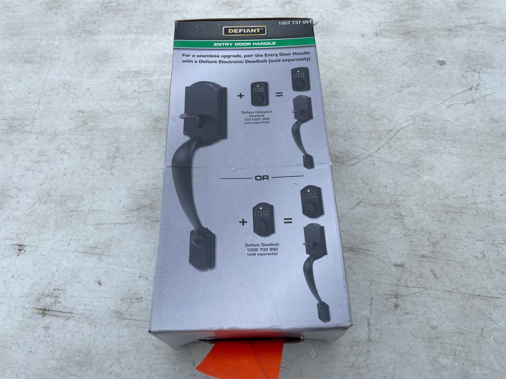 (1) Defiant Entry Door Handle (Strum, WI)