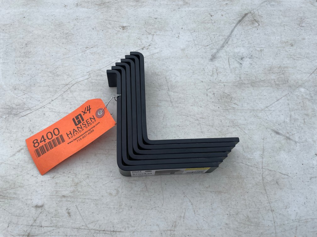 (6) 6" Steel Shelf Brackets (Strum, WI)