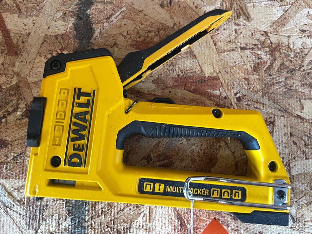 DeWalt Multi-Tacker (Strum, WI)