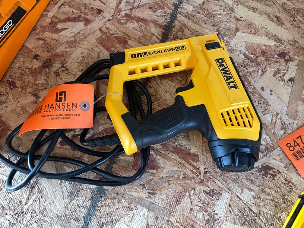 DeWalt Corded Multi-Tacker (Strum, WI)