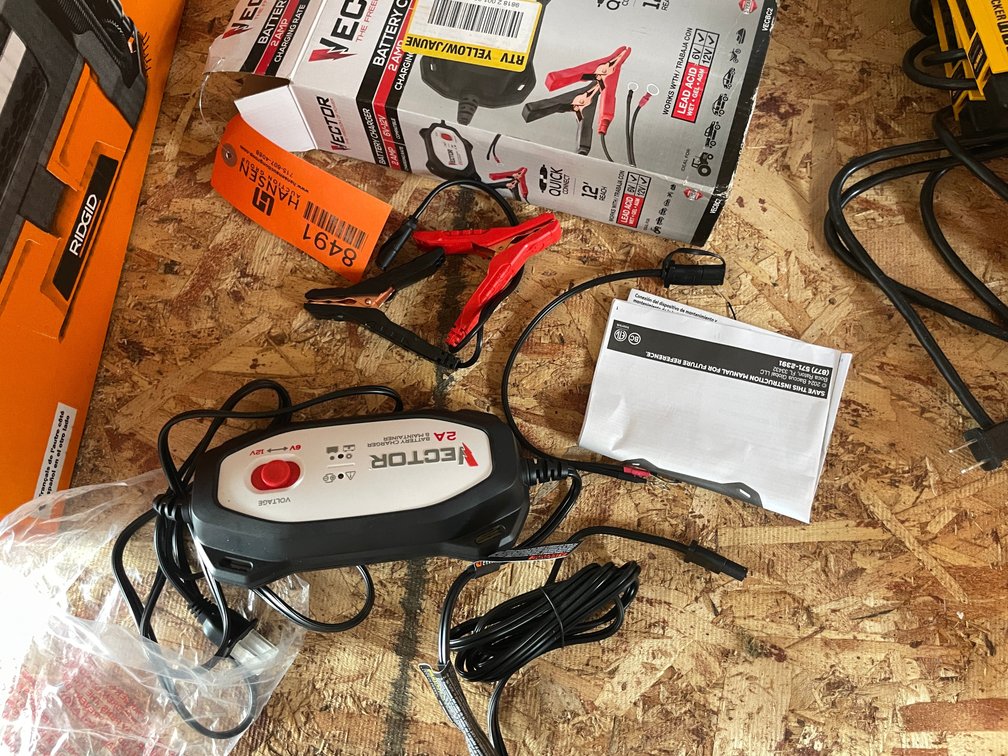 Vector Battery Charger (Strum, WI)