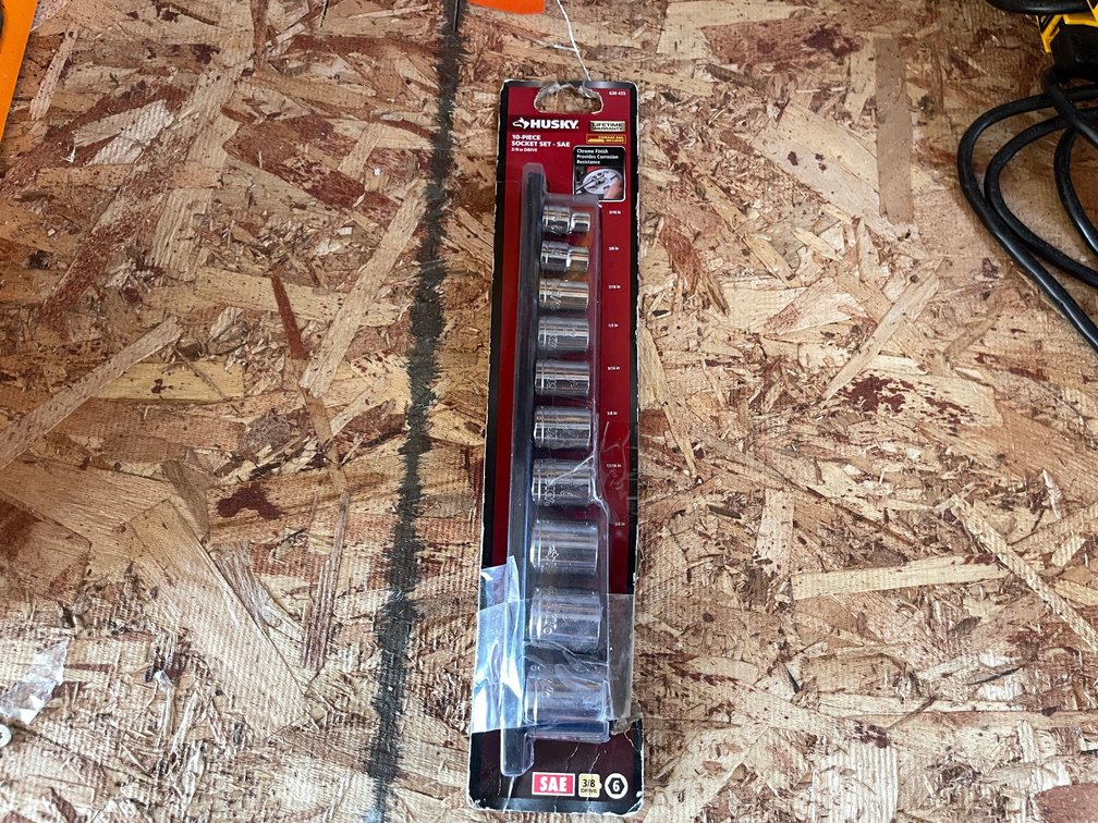 Husky (10) Piece Socket Set (Strum, WI)