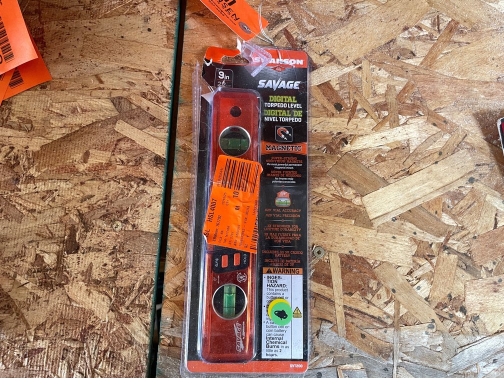 Swanson Savage 9" Digital Level (Strum, WI)