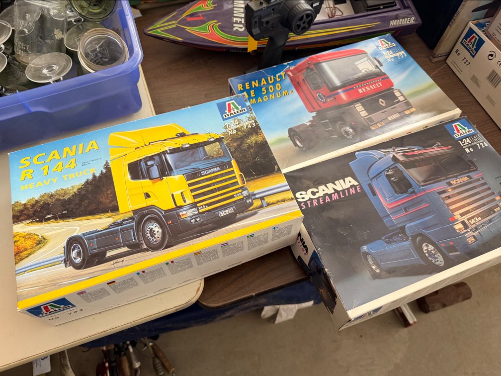 Model Truck Kits